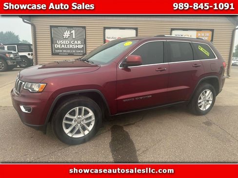 Used 2017 Jeep Grand Cherokee Laredo w/ Quick Order Package 23E AWD/4WD image 1
