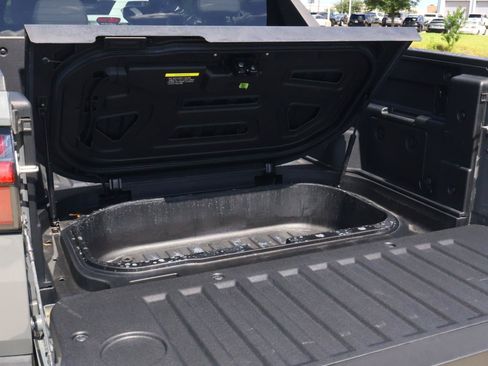 Used 2026 Hyundai Santa Cruz SE FWD image 9
