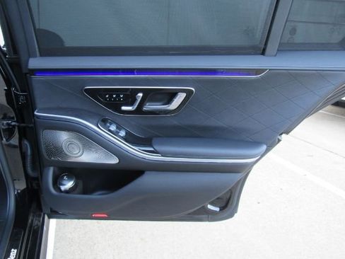 Used 2023 Mercedes-Benz S 580 4MATIC Sedan image 29
