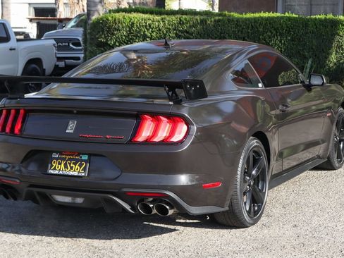 Used 2021 Ford Mustang GT Premium w/ Black Accent Package RWD image 9