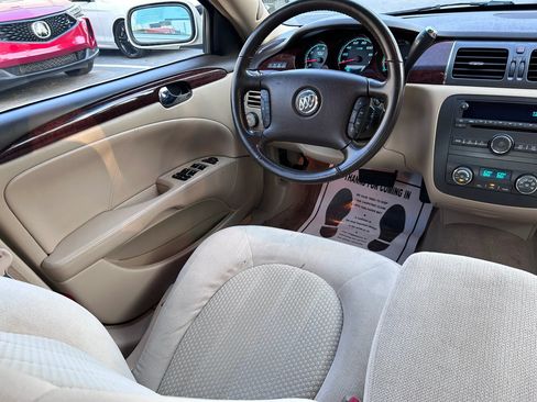 Used 2011 Buick Lucerne CX FWD image 33
