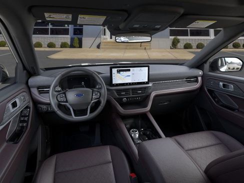 New 2026 Ford Explorer Platinum image 9