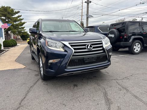 Used 2017 Lexus GX 460 image 16