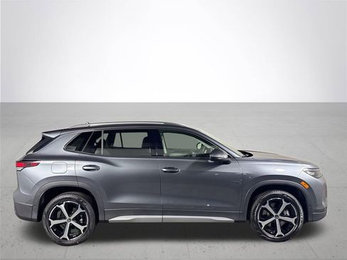 New 2026 Volkswagen Tiguan SE image 5