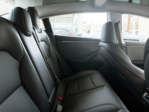Used 2026 Tesla Model 3 RWD image 27