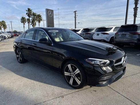 Used 2025 Mercedes-Benz C 300 Sedan image 3