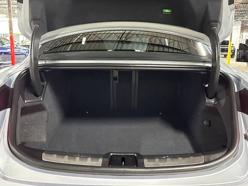 Used 2025 Porsche Taycan image 16