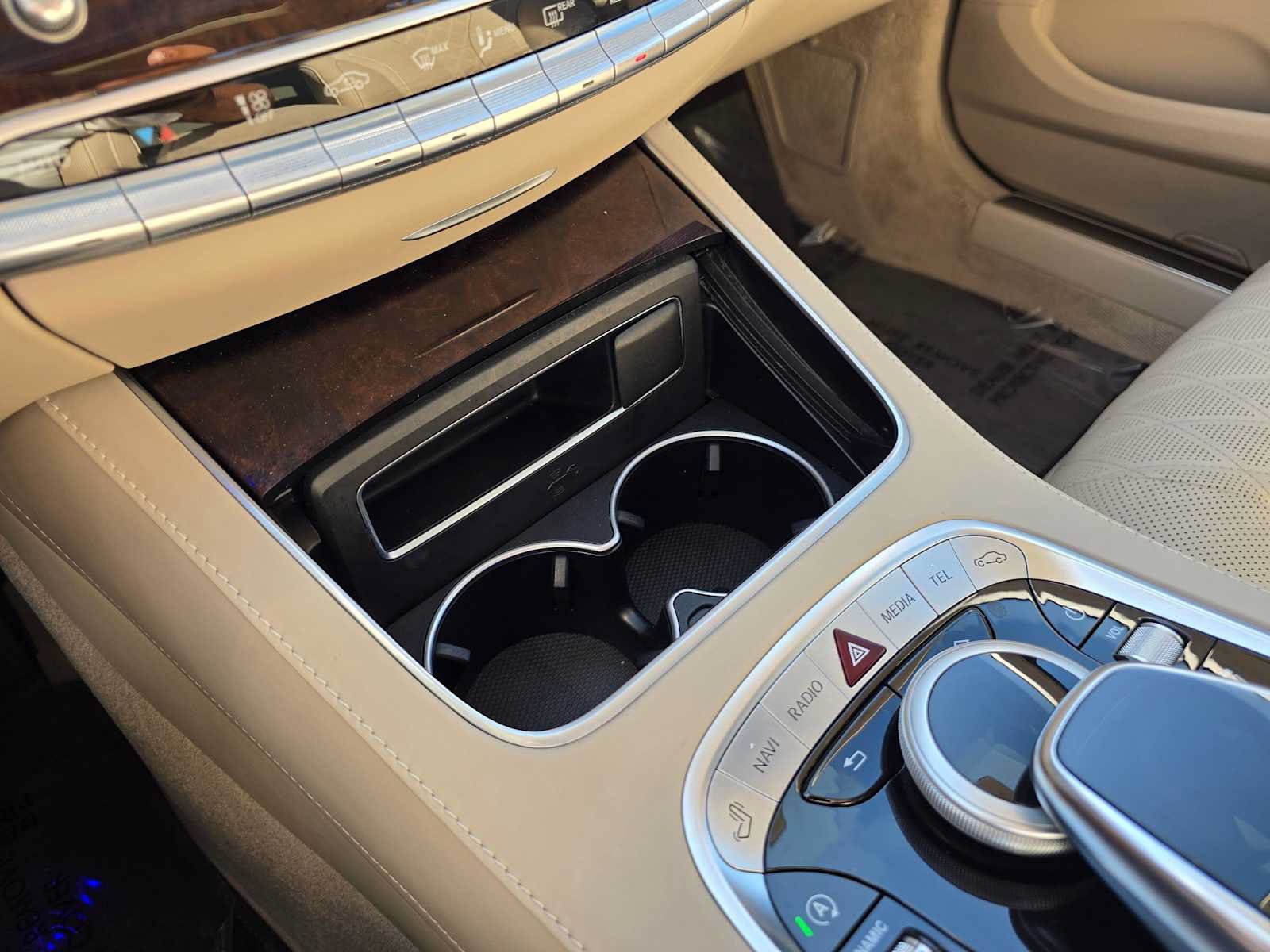 Used 2019 Mercedes-Benz S 560 Sedan image 30
