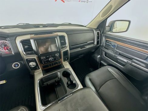 Used 2017 RAM 1500 Laramie w/ Convenience Group image 11