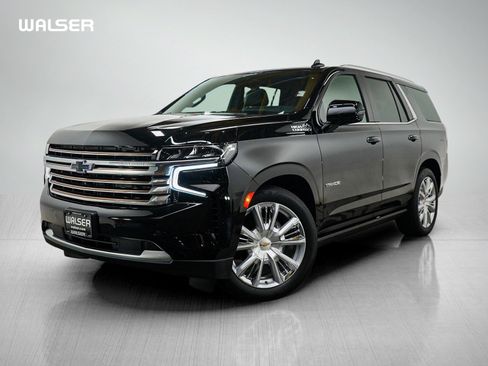 Used 2024 Chevrolet Tahoe High Country AWD/4WD image 1