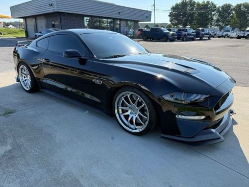 Used 2020 Ford Mustang GT Premium w/ GT Performance Package RWD image 4