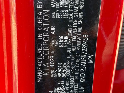 Used 2024 Kia Soul LX w/ Option Group 015 FWD image 27