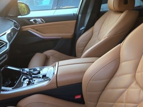 Certified 2023 BMW X5 xDrive40i w/ M Sport Package image 28