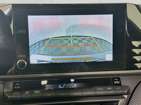 Certified 2026 Toyota Camry SE w/ Convenience Package FWD image 25