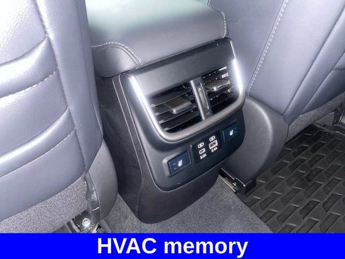 Certified 2024 Subaru Outback Touring XT AWD/4WD image 16