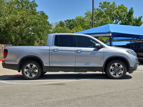 Used 2018 Honda Ridgeline RTL-E image 2