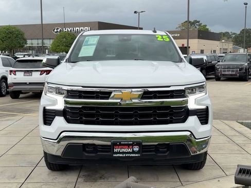 Used 2025 Chevrolet Silverado 1500 LT image 11