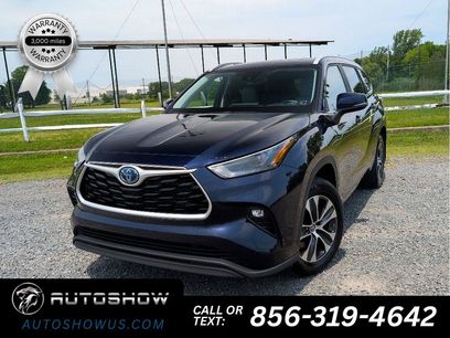 Used 2023 Toyota Highlander XLE