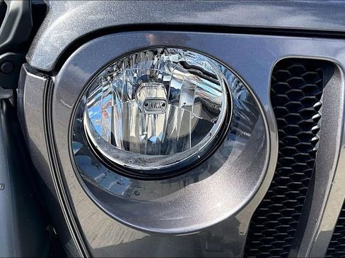 Used 2022 Jeep Wrangler Unlimited Sport S w/ Sun And Sound Package image 28