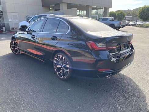 Used 2025 BMW 330i xDrive Sedan w/ Convenience Package image 4