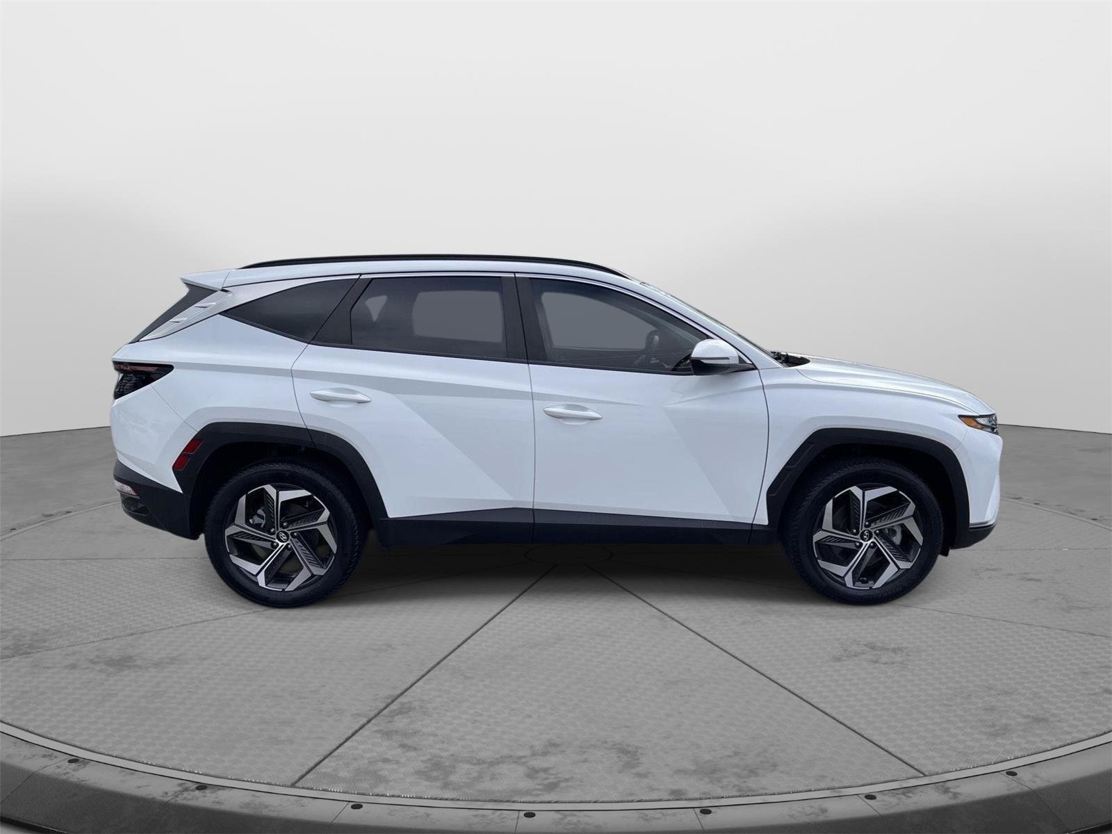 Used 2023 Hyundai Tucson SEL w/ Convenience Package AWD/4WD image 22