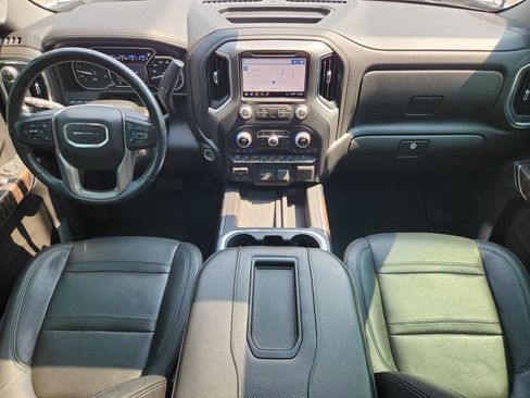 Used 2020 GMC Sierra 2500 Denali w/ Denali Ultimate Package AWD/4WD image 2