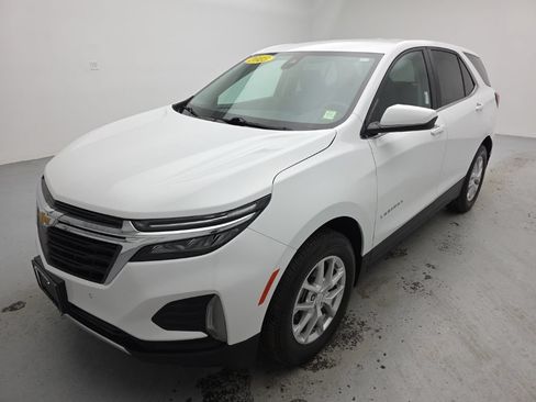 Used 2023 Chevrolet Equinox LT w/ LPO, Floor Liner Package AWD/4WD image 6