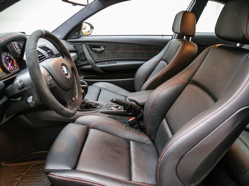 Used 2011 BMW 1 Series M RWD image 36