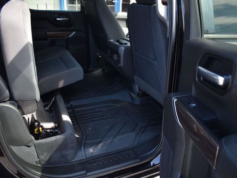 Used 2019 Chevrolet Silverado 1500 RST w/ All-Star Edition AWD/4WD image 16