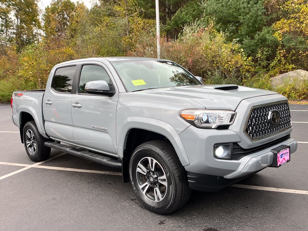 Used 2019 Toyota Tacoma TRD Sport w/ Technology Package AWD/4WD image 7