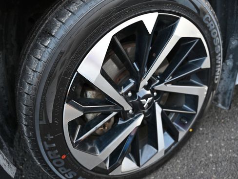 Used 2024 Mitsubishi Outlander Ralliart image 14