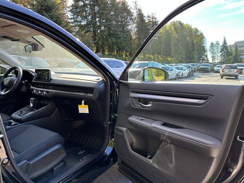 Certified 2025 Honda CR-V LX image 11