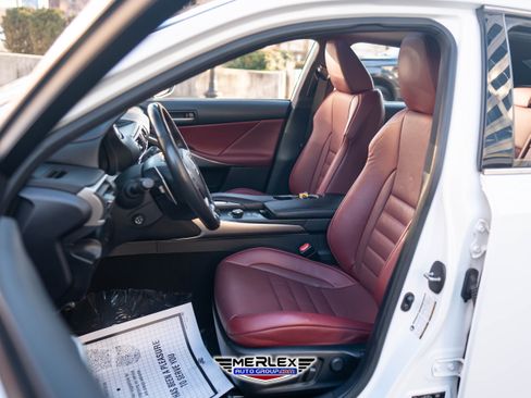 Used 2019 Lexus IS 350 F Sport image 16