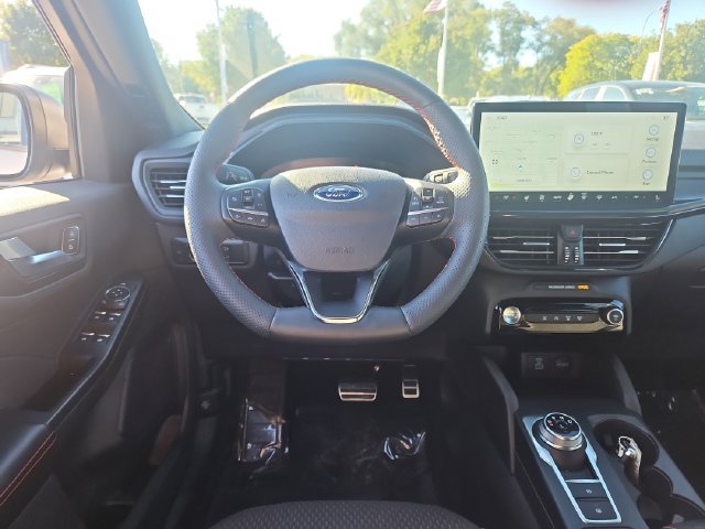 Used 2023 Ford Escape ST-Line w/ Tech Pack #1 AWD/4WD image 24