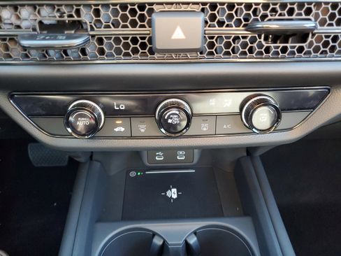 New 2026 Honda HR-V LX image 17