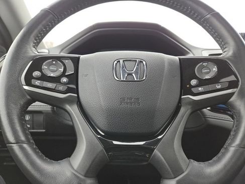 Used 2022 Honda Odyssey Elite image 35