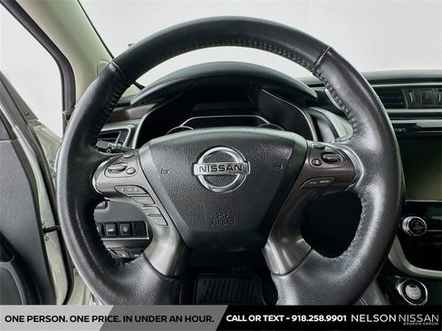 Used 2019 Nissan Murano Platinum w/ Cargo Package image 11