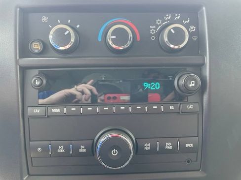 New 2026 Chevrolet Express 3500 Extended w/ Driver Convenience Package RWD image 3