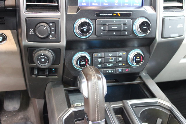 Used 2020 Ford F150 Limited AWD/4WD image 19