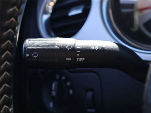 Used 2011 Ford Mustang Premium w/ 203A Rapid Spec Order Code RWD image 13