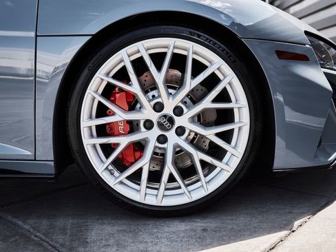 Used 2020 Audi R8 V10 AWD/4WD image 25