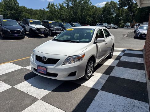Used 2009 Toyota Corolla LE FWD image 5