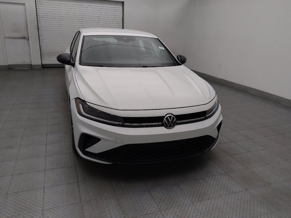 Used 2025 Volkswagen Jetta Sport FWD image 14