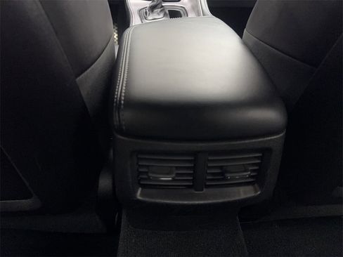 Used 2023 Dodge Challenger SXT w/ Plus Package image 65