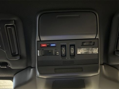 New 2026 Subaru Outback Limited image 16