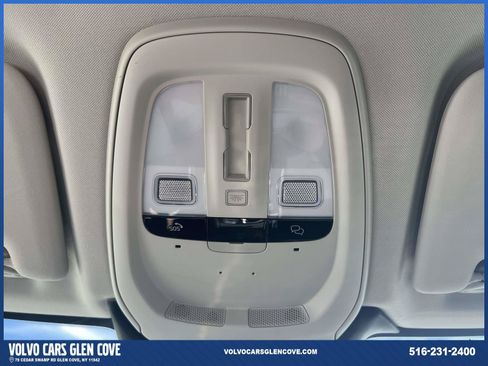 Used 2026 Volvo XC60 B5 Plus w/ Protection Package Premier AWD/4WD image 32