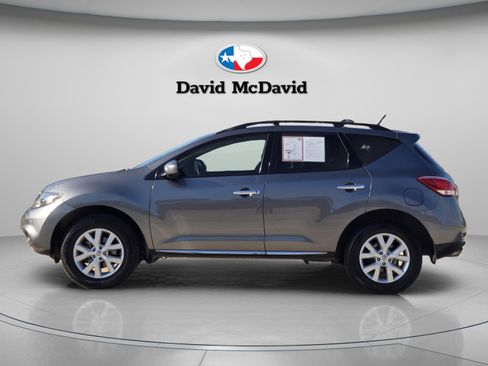 Used 2014 Nissan Murano SV FWD image 2