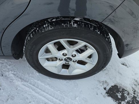 Used 2023 Kia Soul LX w/ Option Group 015 image 40