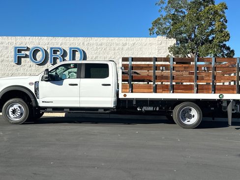 New 2025 Ford F550 4x4 Crew Cab Super Duty image 7