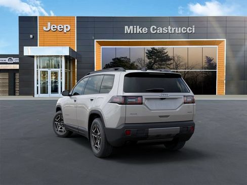 New 2026 Jeep Cherokee Laredo AWD/4WD image 4